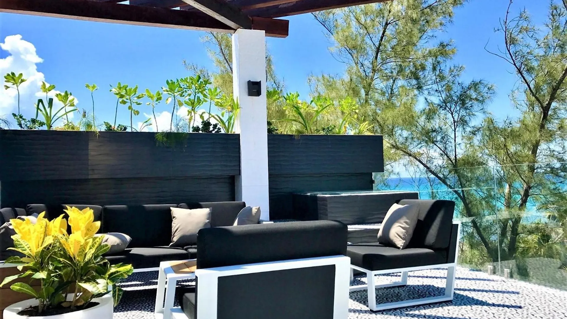 Ocean Plaza By Zama Homes location